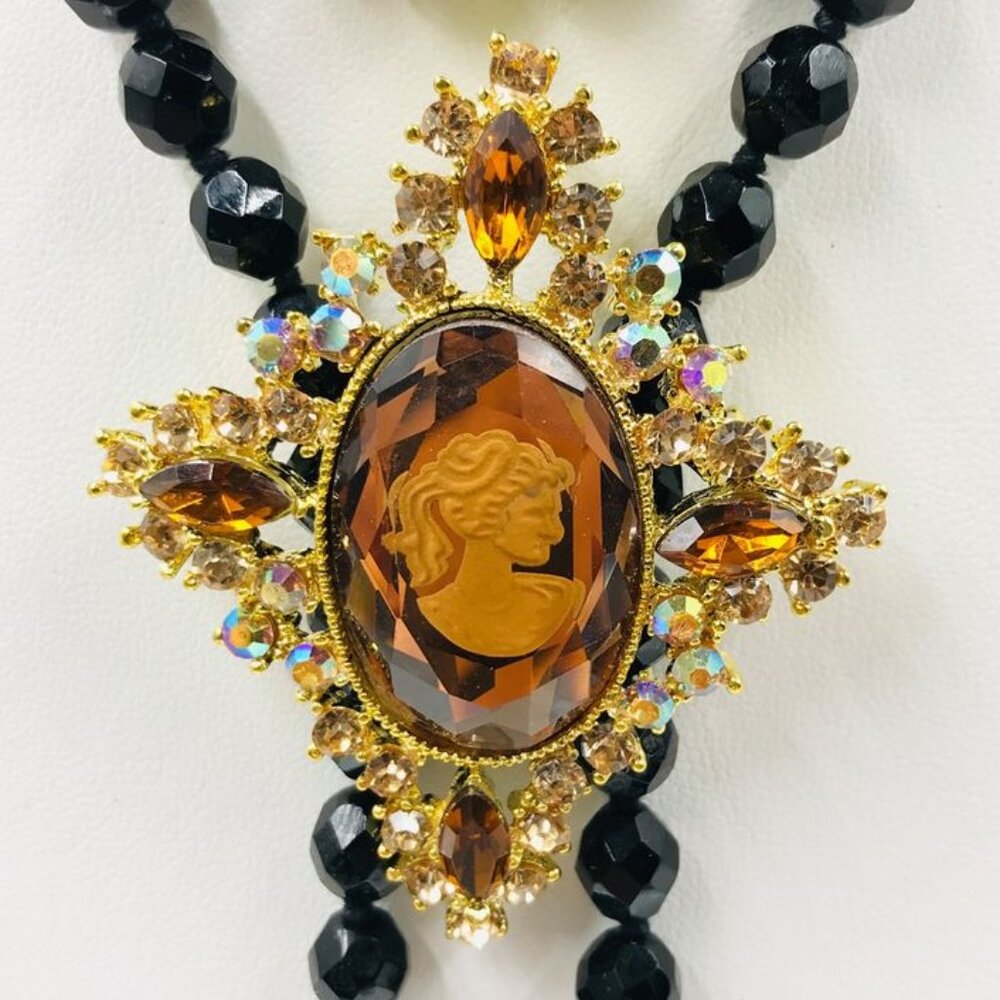 DIAMOND SHAPED BROWN CAMEO PENDANT COMBINATION RHINESTONE GOLDTONE METAL
